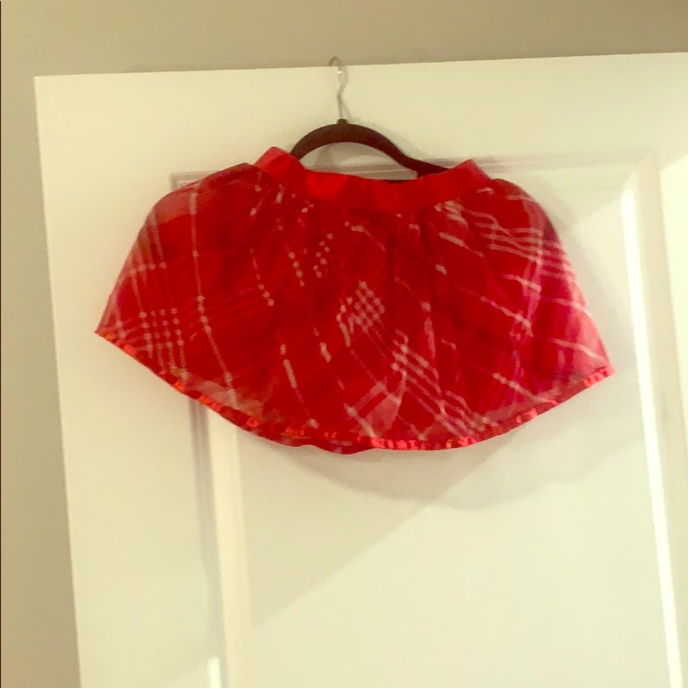 Girls 6x skirt. Perfect for the holidays